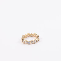 Bague pour femme au style cool avec zircon cubique rond, verre serti et placage or 18 carats, en acier inoxydable