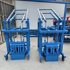 Machine manuelle de fabrication de briques à blocs creux en ciment Petite machine mobile de fabrication de briques de <span class=keywords><strong>parement</strong></span> - Product Image 4