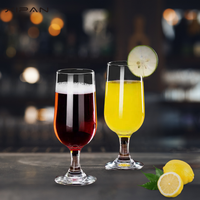 Logo personnalisé Chopes à bière classique Vente en gros Verre à jus soufflé à la main dans plusieurs styles Verre à bière demi-cour