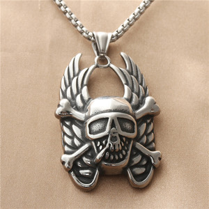 Collar de Hombre de Acero Inoxidable con Colgante de Calavera Alada, Diseño Geométrico Retro 190140 - Product Image 1