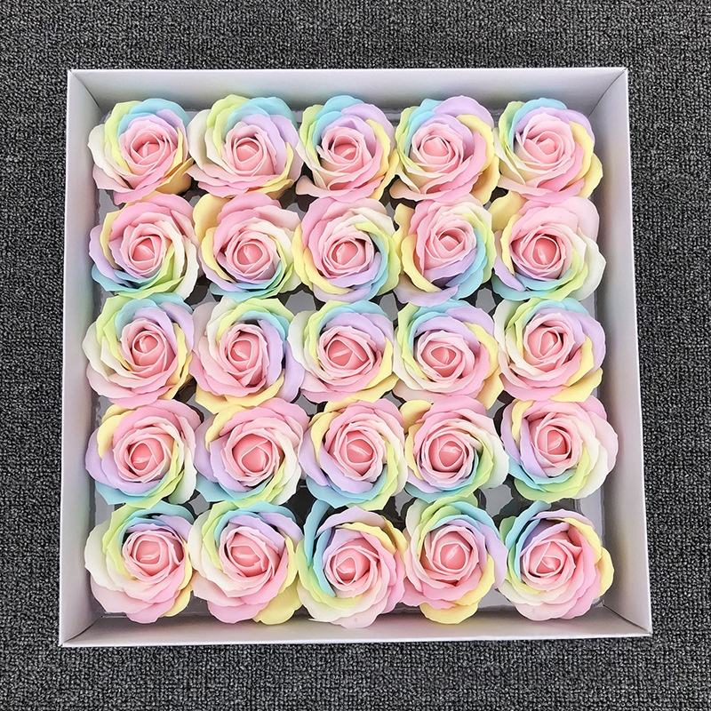 แกนสีชมพูอ่อน