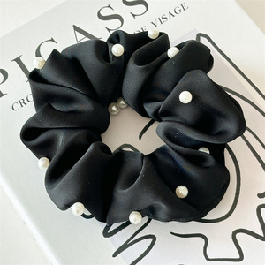 Nouveaux accessoires de mode pour femmes : Chouchous pour cheveux en tissu satiné couleur unie avec perles, grande taille, très élastiques et simples - Product Image 4