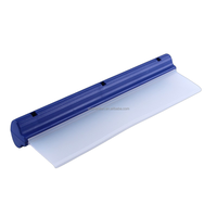 Herramienta de Limpieza de Vidrios con Cepillo Raspador de Silicona Integrado para Paneles de Automóviles y Ventanas