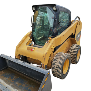 รถตักล้อยาง CAT 246C มือสอง สำหรับงานก่อสร้าง สวน ไร่นา งานเทศบาล และงานวิศวกรรม  ขาย - Product Image 2