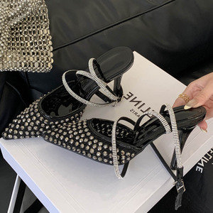 Chaussures de mariage à talon aiguille ultra-haut pour femme, avec boucle argentée pointue et dessus en cristal, style tendance et sexy - Product Image 2