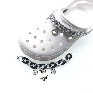 Wholesale Fashion Metal Charms Accessories Bling Shoes Diamond Chain Ornament &amp; Garden Beach Shoes Buckle Decorations <strong>Jewelry</strong> - Product Image 2