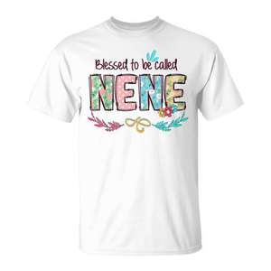 T-shirt floral « Blessed To Be Called Nene », cadeau pour la fête des mères, vêtements pour femmes - Product Image 1
