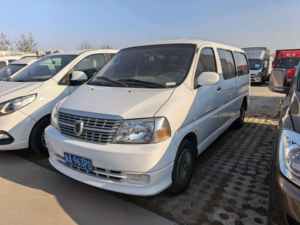 Jinbei Automobile Jinbei Express Van 2.0L Económica de 6 Plazas, Manual, Volante a la Izquierda: un Éxito de Ventas en el Mercado de Autos Usados de China - Product Image 1
