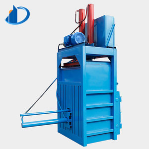 Presse à balles hydraulique semi-automatique pour déchets de papier, bouteilles en plastique, vêtements usagés, boîtes usagées - Product Image 2