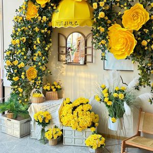 Fleurs artificielles jaunes pour mariage, en soie, hortensias, roses, pivoines, marguerites, bords brûlés à la main, pour décorations de mariage - Product Image 4