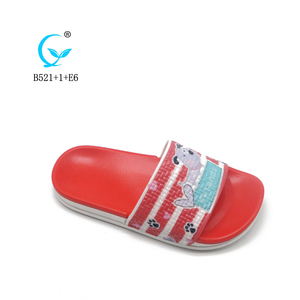Prezzo di fabbrica di alta qualità materiale adorabile Pvc scarpe da <span class=keywords><strong>bambina</strong></span> per bambini sandali scivolo <span class=keywords><strong>pantofole</strong></span> per bambini - Product Image 3