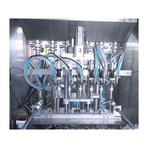 Equipo de tienda de agua GUANGZHOU RITO Máquina de llenado por gravedad de botella de líquido de gota de ojo de Perfume automática de 8 cabezales - Product Image 3