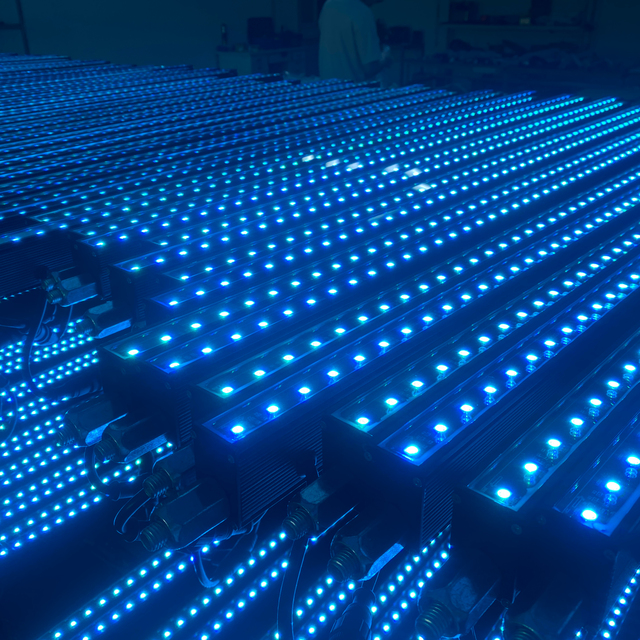 DJ Stage Decoration Addressable Pixel Linear Bar Lights RGB Led Light Bar