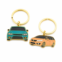 Porte-clés en alliage de zinc personnalisé avec logo, en forme de voiture, durable, souvenir automobile, cadeau en gros