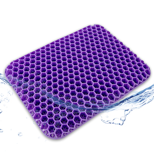 เบาะรองนั่งเจลรังผึ้งระบายอากาศสำหรับฤดูร้อน ขายส่ง เหมาะสำหรับการนั่งนาน เบาะรองนั่งแบบไร้แรงโน้มถ่วง บรรจุ TPE ใช้ในสำนักงาน - Product Image 3