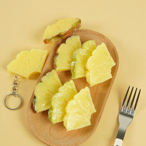 Llavero Colgante de PVC con Rebanada de Piña, Modelo de Comida de Simulación DIY, Accesorios para Bolsos, Regalo al por Mayor - Product Image 1