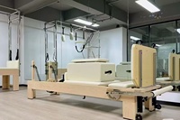 Machine de Pilates Reformer en bois d'érable, durable et réglable, mise à jour en usine, pour studio de Pilates et usage domestique, pour l'équilibre corporel