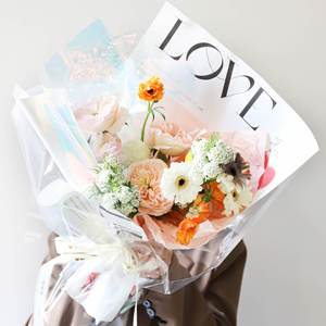 Papel de Regalo para Ramos de Flores del Día de San Valentín, Papel Kraft al por Mayor para Floristería, Papel de Embalaje para Ramos Florales - Product Image 1