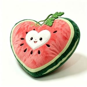 Cojín Decorativo Personalizado con Forma de Corazón de Sandía, Cojín de Peluche con Forma de Fruta, Peluche de Sandía en Forma de Corazón - Product Image 4