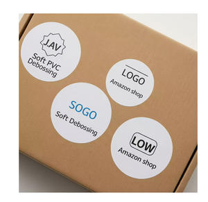 Autocollants d'étiquettes <span class=keywords><strong>kraft</strong></span> en PVC avec logo personnalisé Étiquette de papier d'impression en feuille d'or pour bocaux à bougies pour emballage de promotion de petite entreprise - Product Image 1