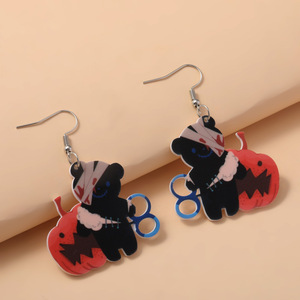 Boucles d'oreilles en acrylique écologique-Style européen et américain (individualité), fantôme d'Halloween, chauve-souris, boucles d'oreilles citrouille - Product Image 3
