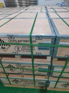 Industrieller Kommerzieller 48V300Ah LiFePO4-Akkupack Große Kapazität Fernbedienungskompatibel CE-Zertifiziert 6000 Zyklen - Product Image 4