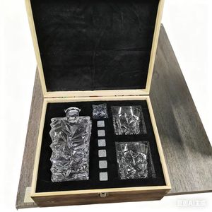 Wholesale <strong>Crystal</strong> 750ml <strong>Whiskey</strong> <strong>Decanter</strong> Whisky Glass Set Gift With <strong>Whiskey</strong> Stones &amp; Wooden Gift Box Custom Logo Men's Christmas - Product Image 4
