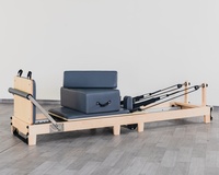 LUMINE Reformer de Pilates Pliable en Bois d'Érable, Réglable, Portable, Appareil de Fitness à Domicile, Installation Facile, Kit d'Accessoires Complet