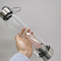 Bouteille d'eau en verre infusée de cristaux, pointe de cristal de guérison naturelle, bouteilles d'eau en forme de tour