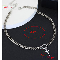 Collier ras du cou tendance 2026, pendentif croix en forme de poignard personnalisé style hip-hop pour hommes