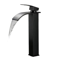 Keran Wastafel Kamar Mandi Hitam Doff Pegangan Tunggal Model Waterfall Tinggi Kuningan Modern Lubang Tunggal Inti Keramik
