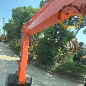 Excavadora Pequeña Usada Hitachi ZX70 a Precio Económico, Pintura Roja Original, Buen Estado, Alta Potencia de Excavación, Sistema Hidráulico Estable - Product Image 3