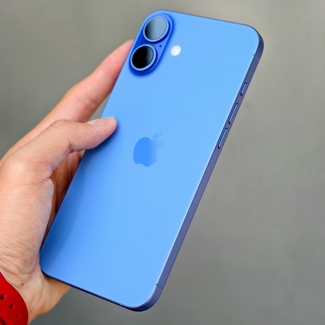 Used High Quality for IPhone16 I16 I16Plus SimCard UE/US Version Unlocked 128gb/256gb Original 5G IOS Smart Phone CDMA Cellular