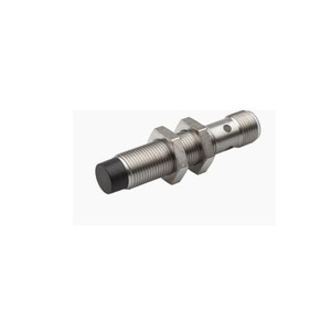 Sensor Inductivo IPF IB080170 M8x1 Interruptor de Proximidad de 60 mm de Longitud 24 V CC Detección de Metales - Product Image 4