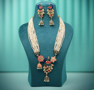 Good Quality Lightweight Fashion <b>Jewellery</b> <b>Set</b> with Multicolor Necklace & Stylish Peacock Look for Daily and Office Wear - Product Image 1