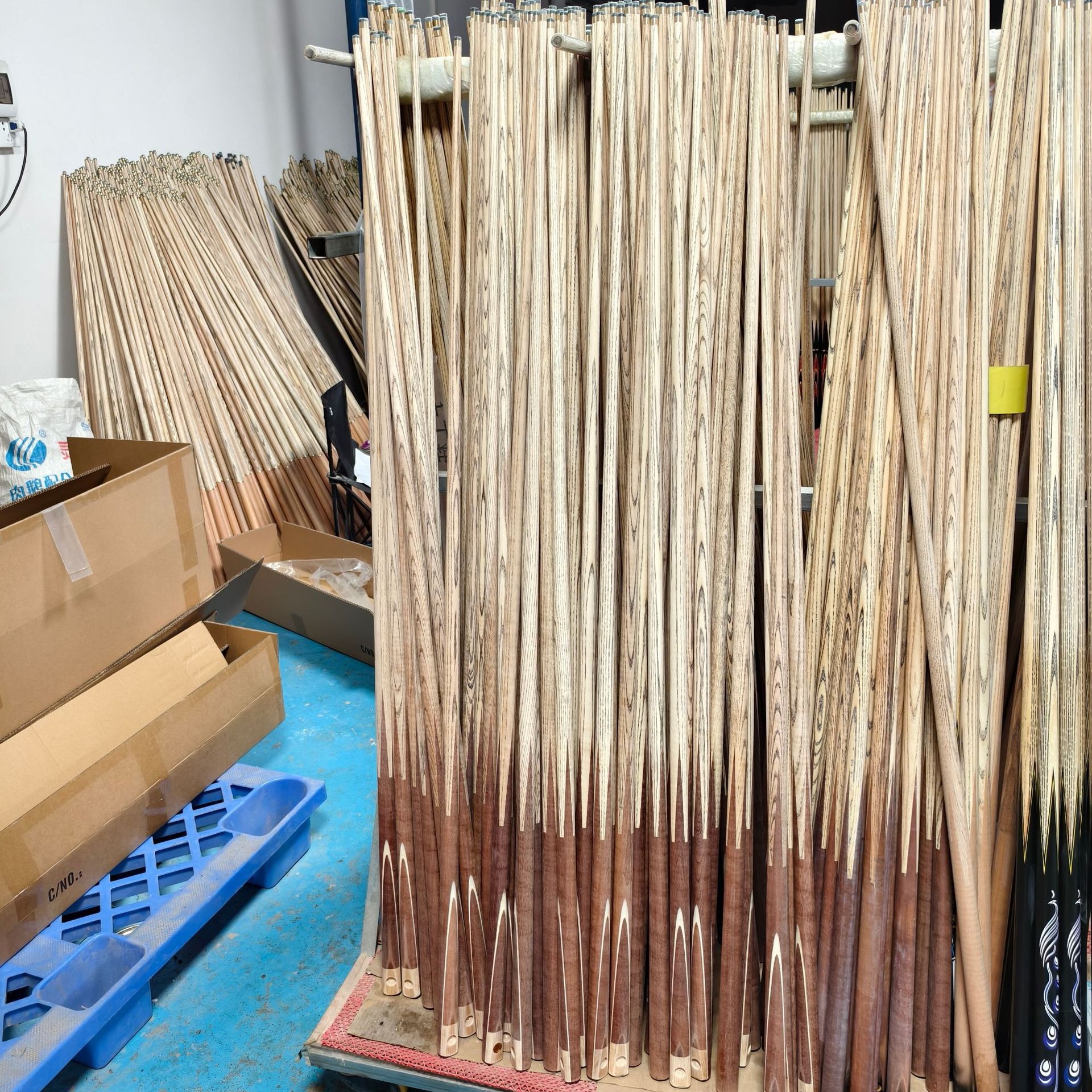 Paint-free male poles (negotiable for large quantities)