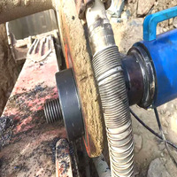 Presse à boulons pour excavatrice portable au prix d'usine, outil de presse pour boulons de cylindre 70T, guide de roue de démontage, machine à presser les boulons
