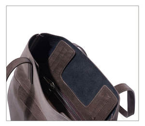 Quality Fashionable Large Capacity Women's Tote Bags Retro Female Vintage Genuine Leather Bucket Shoulder <b>Handbags</b> - Product Image 5