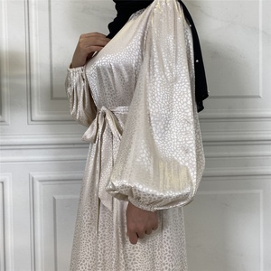 65310# New Smooth <b>Printing</b> Satin Peplum Abaya Dress Loose Large Hem Black Abaya Dresses <b>Islamic</b> Clothing Muslim Women - Product Image 3