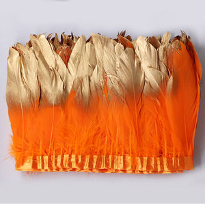Garniture de franges de plumes à motif teint personnalisé-Plumes <span class=keywords><strong>d</strong></span>'<span class=keywords><strong>oie</strong></span> en <span class=keywords><strong>or</strong></span> blanc pour la <span class=keywords><strong>d</strong></span>écoration de costumes, <span class=keywords><strong>l</strong></span>'artisanat de couture - Product Image 4