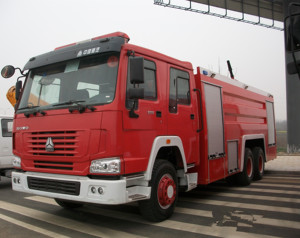 Brand new <span class=keywords><strong>fuoco</strong></span> standard di <span class=keywords><strong>camion</strong></span> <span class=keywords><strong>camion</strong></span> dei pompieri <span class=keywords><strong>dimensioni</strong></span> 10,000 litri Foton Antincendio <span class=keywords><strong>Camion</strong></span> di soccorso prezzo - Product Image 2