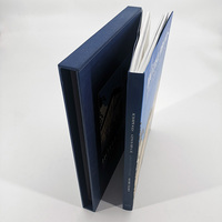 Cartes de luxe en carton gaufré imprimées offset, vente directe usine, couleur pleine, personnalisées pour entreprises, design artistique élégant et tendance