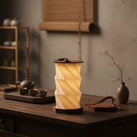 Lanterne en papier blanche artisanale moderne et créative 2026, lampe de table de bureau, décoration intérieure, alimentation électrique