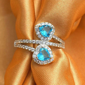 Anello a doppio cuore per donna, regalo romantico per San Valentino, gioiello da dito - Product Image 2