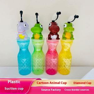 Vaso de Plástico Desechable de Liberación Rápida para Bebidas de Mascotas con Pajita, Diseño de Dibujos Animados de Animales y Dinosaurios de Acero Inoxidable con Diamantes - Product Image 2
