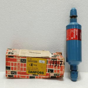 Nuevo y Original Filtro Deshidratador <span class=keywords><strong>de</strong></span> Refrigerante <span class=keywords><strong>DX</strong></span> 084, Conexión <span class=keywords><strong>de</strong></span> 1/<span class=keywords><strong>2</strong></span>" Flare, Núcleo Sólido 023U1205, Disponible en Almacén - Product Image 1