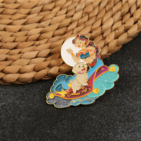 Broches personnalisées en alliage de zinc plaqué or, émail peint, badges métalliques, logo personnalisé, cadeau souvenir pour vêtements et sacs