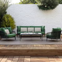 Ensemble de salon de jardin en rotin tressé avec cadre en aluminium de style nordique, table basse et chaises longues imperméables, mobiles pour villas et jardins