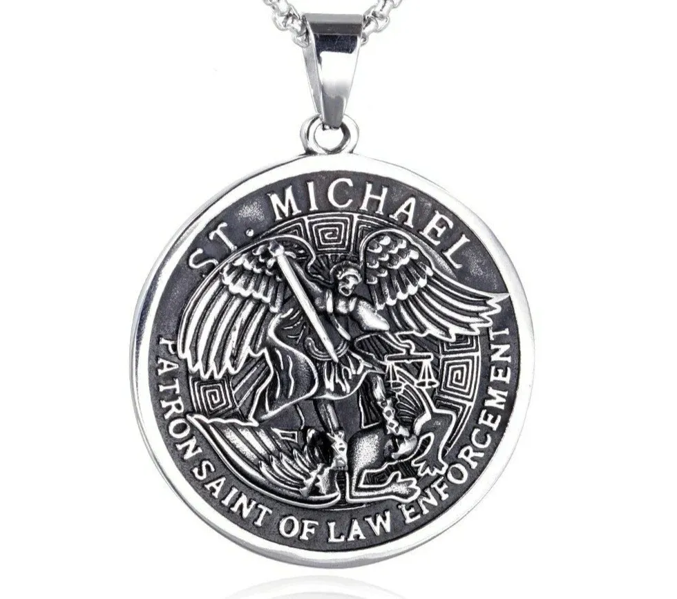 Collier religieux en acier inoxydable 316L personnalisé Collier Saint Michel Archange Ange pour hommes