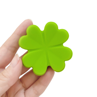 Collier sensoriel personnalisé en silicone non toxique pour enfants, à quatre trèfles, avec chaîne en corde, pour la dentition, le TDAH et l'autisme, pour la stimulation orale